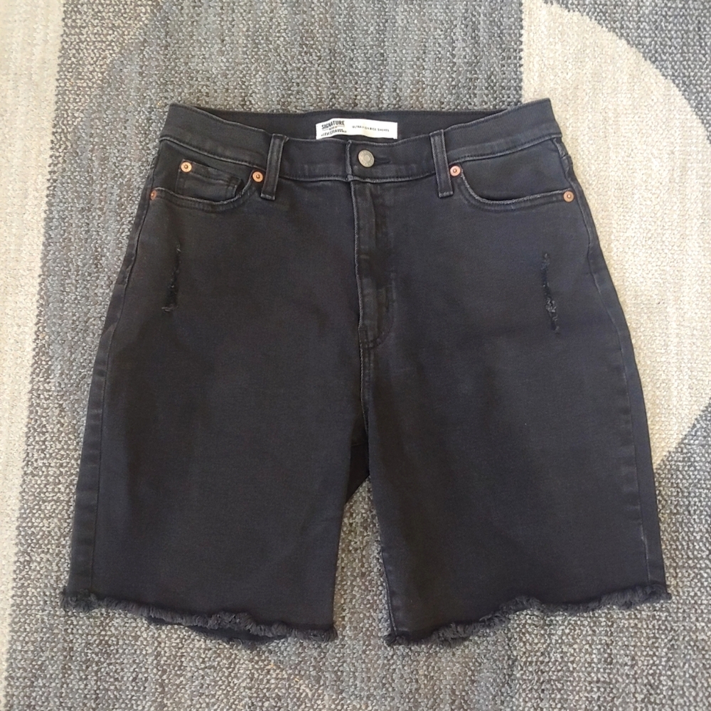 Signature By Levi Strauss Ultra High-Rise Shorts, Women's Size 7